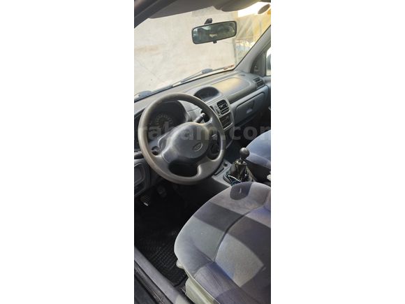 Sahibinden Renault Clio 1.4 RTA 2001 Model