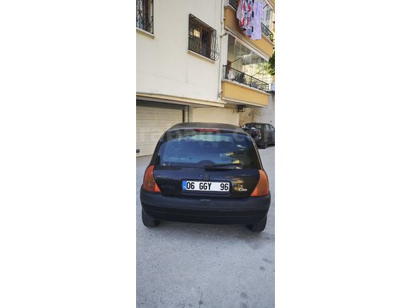 Sahibinden Renault Clio 1.4 RTA 2001 Model