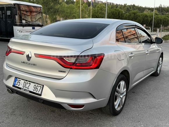 DEĞİŞENSİZ TESLA EKRANLI