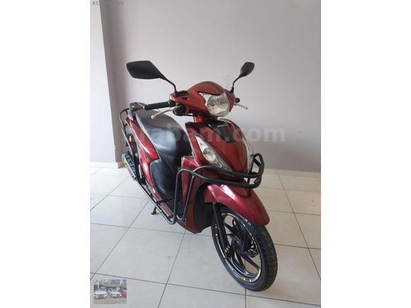 AĞAÇDELEN-2021 MODEL BAKIMLI HONDA DİO