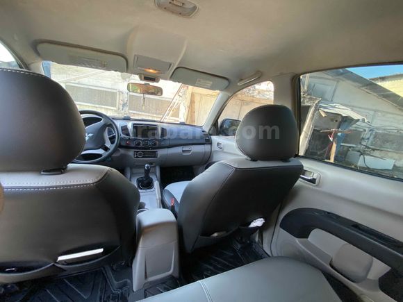 Sahibinden Mitsubishi L 200 4x2 Invite 2009 Model 