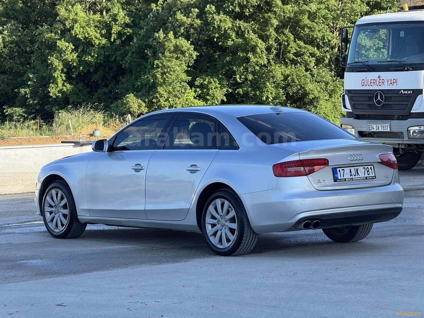 Galeriden Audi A4 Sedan 2.0 TDI 2013 Model Çanakkale 290.000 km Gri 6
