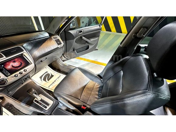 Sahibinden Honda Civic 1.6i VTEC ES 2006 Model