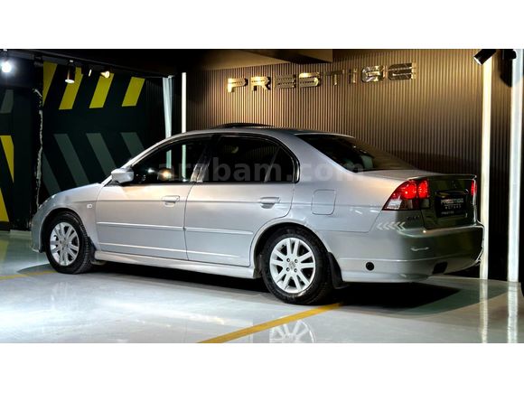 Sahibinden Honda Civic 1.6i VTEC ES 2006 Model