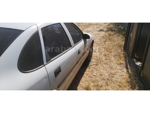 Sahibinden Opel Vectra 2.0 GLS 1998 Model Değişensiz