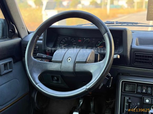 RENAULT BROADWAY 1.4 YENİ MUAYENELİ