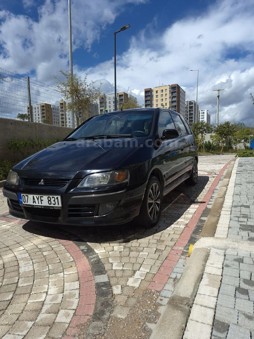 Sahibinden Mitsubishi Space Star 1.9 DI-D 2005 Model Antalya 360.000 km Siyah 4