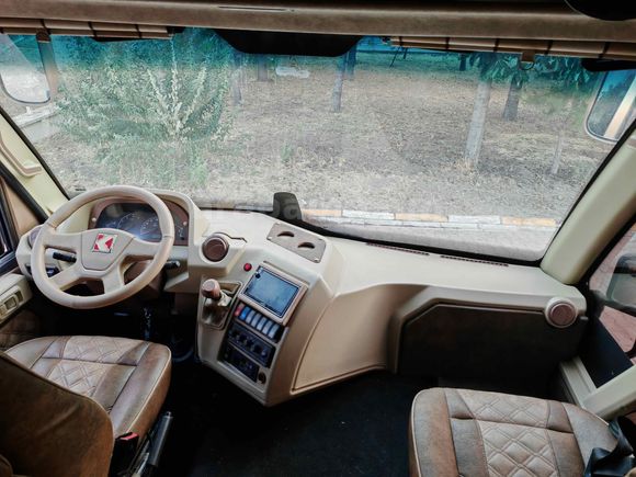 POP UP TAVANLI 6 Kişilik Lüks Karavan