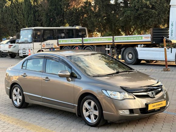 2009 MODEL 1.6 İ-VTEC OTOMATİK PREMİUM HONDA CİVİC 
