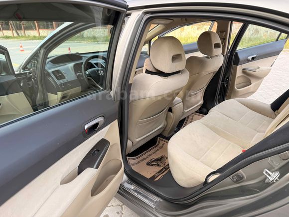 2009 MODEL 1.6 İ-VTEC OTOMATİK PREMİUM HONDA CİVİC 