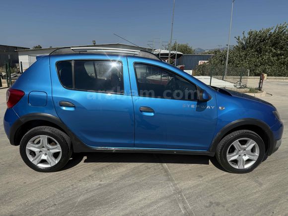 GÜVEN’DEN DEĞİŞENSİZ SANDERO STEPWAY 