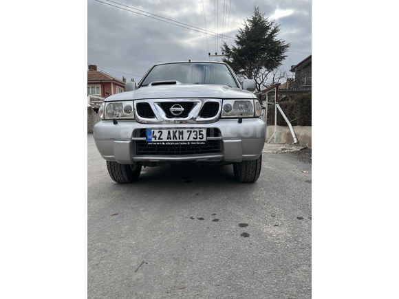 Sahibinden Nissan Terrano 3.0 DI Elegance 2004 Model 