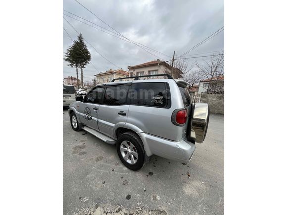 Sahibinden Nissan Terrano 3.0 DI Elegance 2004 Model 
