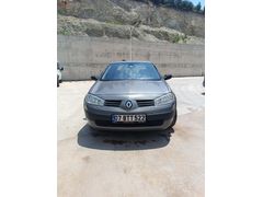 TEK DEĞİŞEN MEGANE 2
