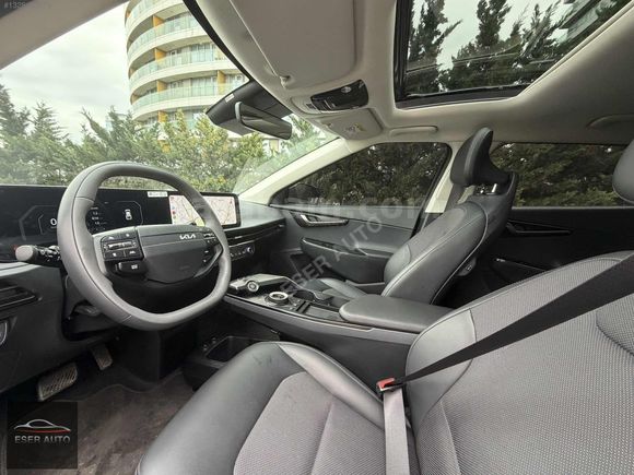 HATASIZ 2025 KİA EV6 ELEGANCE STANDART RANGE CAM TVN-KLTK ISITMA