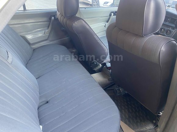Galeriden Mercedes - Benz 190 İzmir