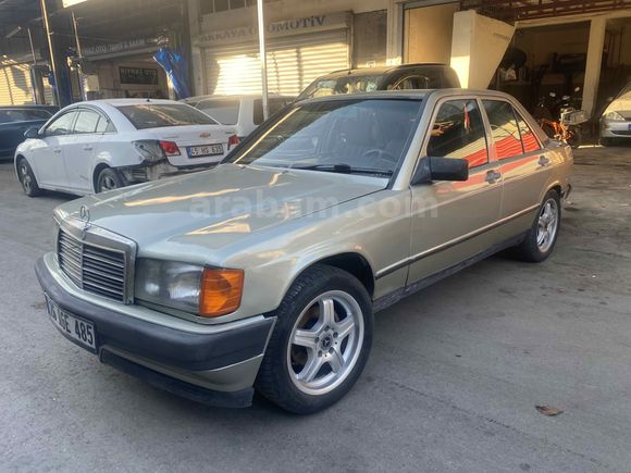 Galeriden Mercedes - Benz 190 İzmir