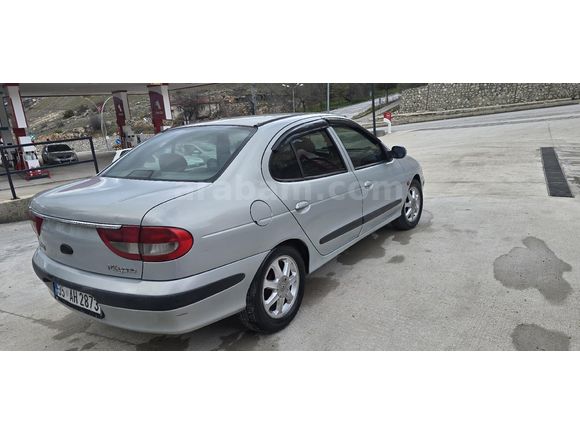 Sahibinden Renault Megane 1.6 Alize 2003 Model  235.000 km Gri