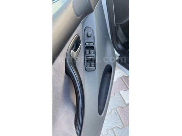 Sahibinden Seat Leon 1.6 Signo 2001 Model 