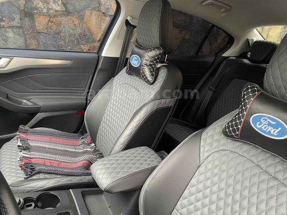 Sahibinden Ford Focus 1.5 EcoBlue Titanium Stil 2024 Model 