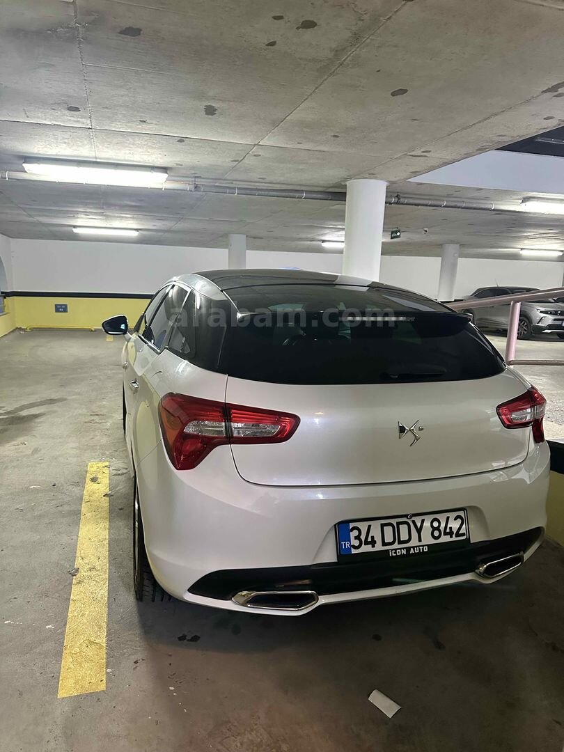 Sahibinden DS Automobiles DS5 1.6 e-HDi DSport 2012 Model İstanbul 260.000 km Beyaz 3