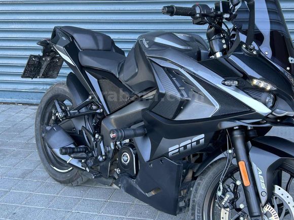 HİLAL - Bajaj Pulsar Rs 200 / 2025 / 4.200 Km