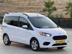 Galeriden Ford Tourneo Courier 1.5 TDCi Delux 2015 Model Şanlıurfa