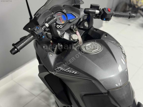 Hatasız Bakımlı Bajaj Pulsar RS200 6 Bin KM