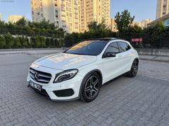 2015 HATASIZ - BOYASIZ Mercedes GLA 200 AMG CAM TAVAN