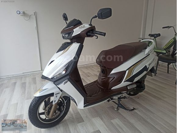 12.351 KM TAMAMEN SERVİS BAKIMLIDIR