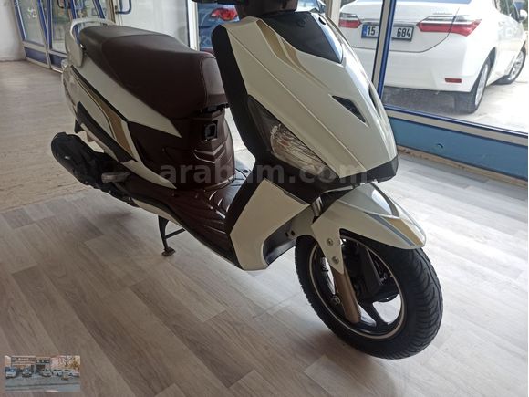 12.351 KM TAMAMEN SERVİS BAKIMLIDIR