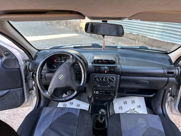 Sahibinden Opel Corsa 1.4 GLS 2000 Model 