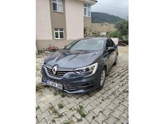 Sahibinden Renault Megane 1.3 TCe Joy 2021 Model  61.000 km Gri (titanyum)