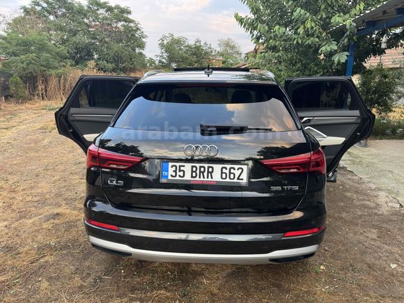 Sahibinden Audi Q3 35 TFSI Advanced 2023 Model CAM TAVAN 