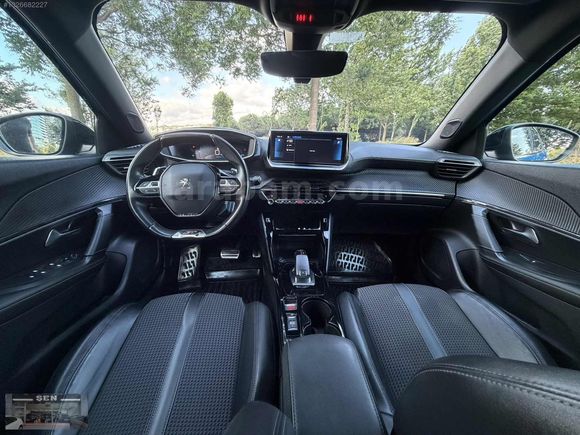 2020 MODEL PEVGEOT 2008 GT 90 BİN KM'DE HATASIZ BOYASIZ FULL+
