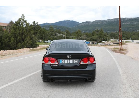 Sahibinden Honda Civic 1.6i VTEC Elegance 2009 Model