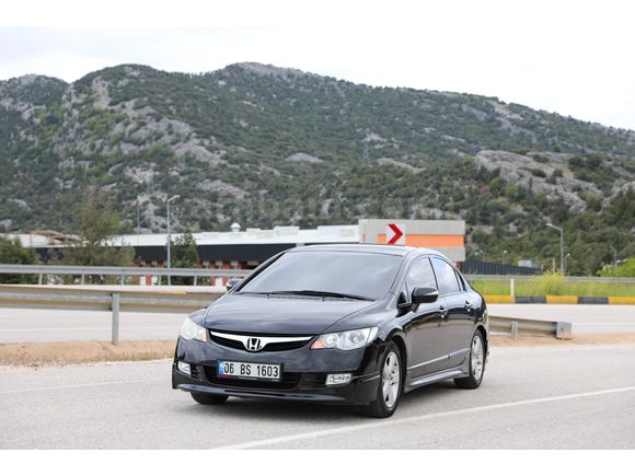Sahibinden Honda Civic 1.6i VTEC Elegance 2009 Model