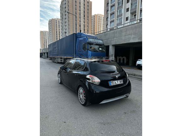 Sahibinden Peugeot 208 1.4 HDi Active 2013 Model 