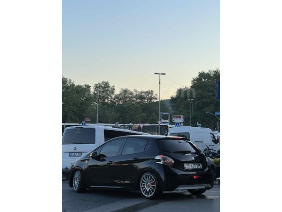 Sahibinden Peugeot 208 1.4 HDi Active 2013 Model 