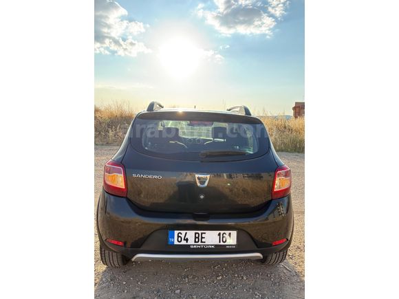 Sahibinden Dacia Sandero 1.5 dCi Stepway 2016 Model  166.910 km Siyah