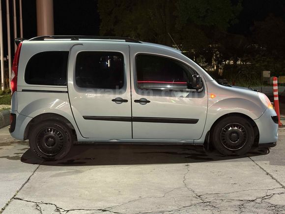 Sahibinden Renault Kangoo Multix 1.5 dCi Expression 2008 Model 