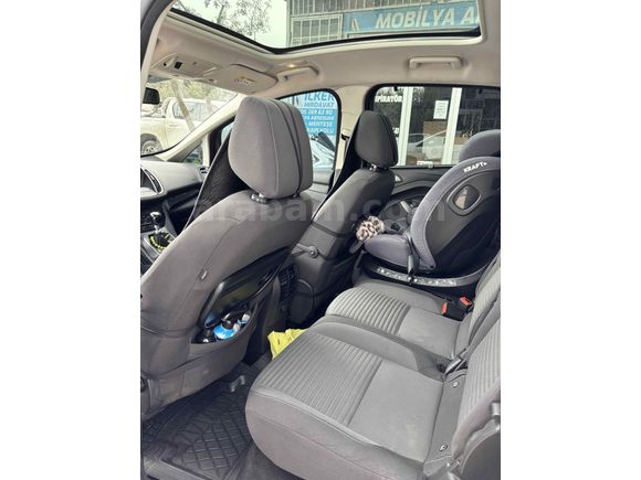 Sahibinden Ford C-Max 1.6 TDCi Titanium X 2015 Model 