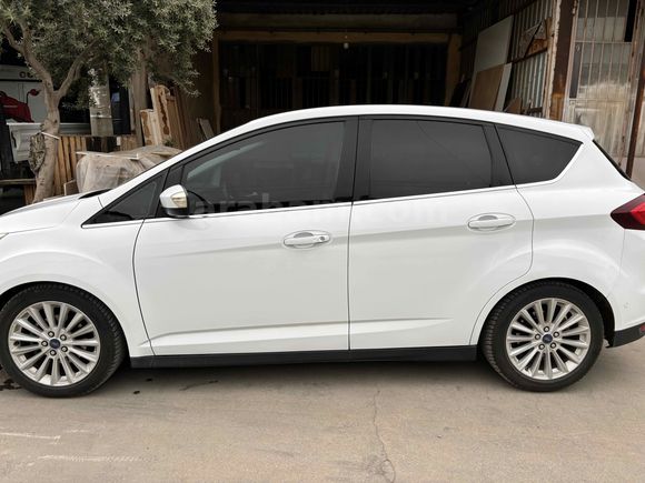Sahibinden Ford C-Max 1.6 TDCi Titanium X 2015 Model 