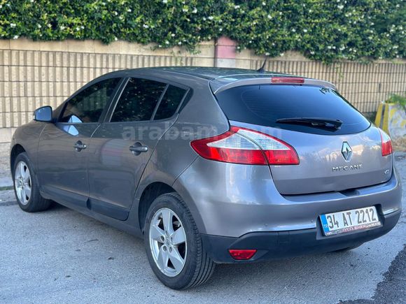 Sahibinden Renault Megane 1.5 dCi Expression 2010 Model
