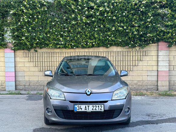 Sahibinden Renault Megane 1.5 dCi Expression 2010 Model