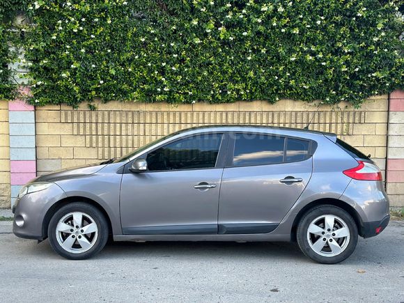 Sahibinden Renault Megane 1.5 dCi Expression 2010 Model