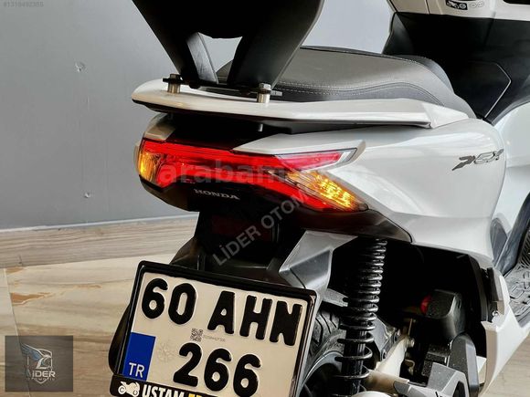 Honda pcx 125 sedefli beyaz