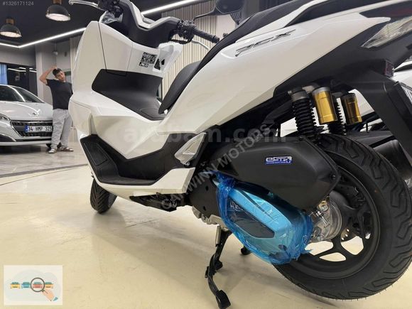 HONDA PCX SIFIR KM KOKUSU ÜSTÜNDE