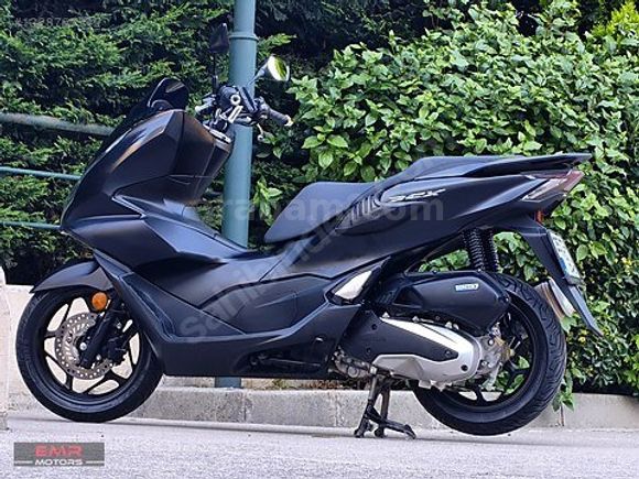 K.KARTI-2024 HONDA PCX 125 -18.000 KM'DE ÖZEL MAT SİYAH