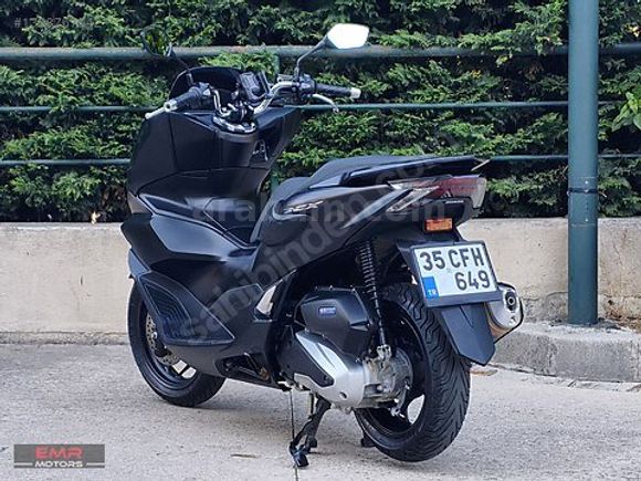 K.KARTI-2024 HONDA PCX 125 -18.000 KM'DE ÖZEL MAT SİYAH